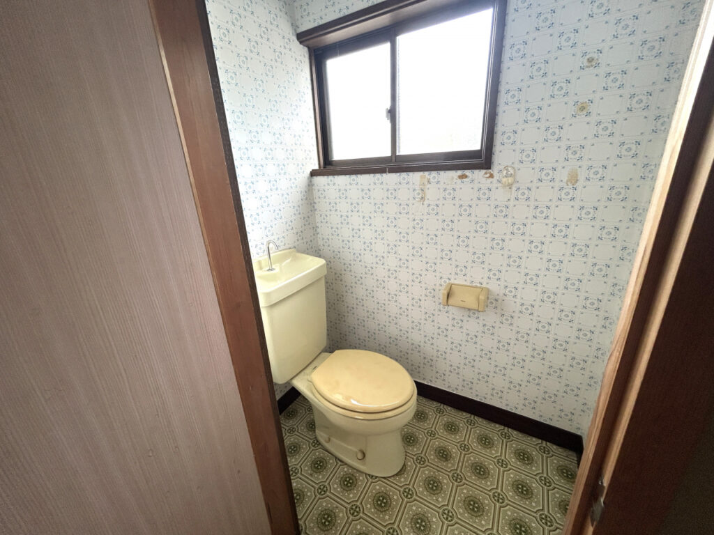 鳥取市青谷町戸建てトイレ