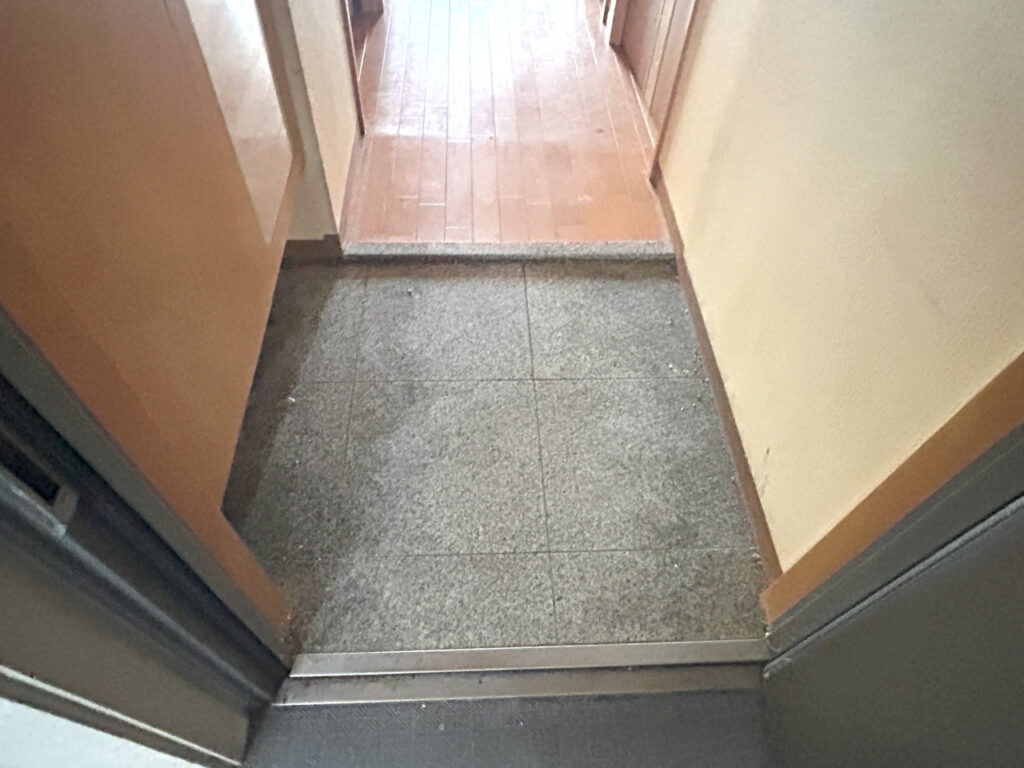 サンシティ川端玄関